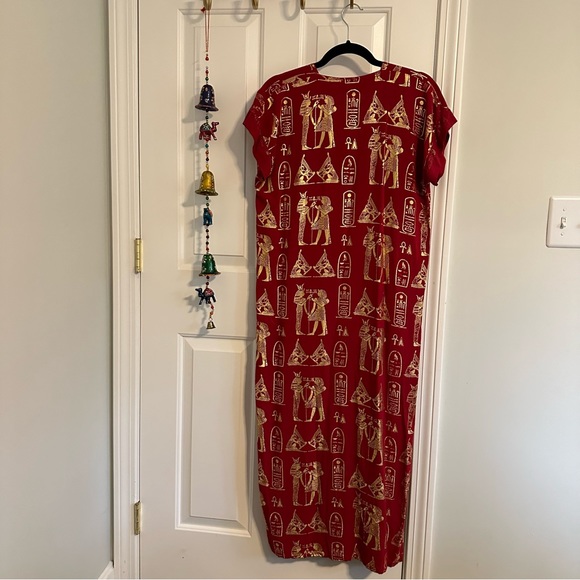 Red and Gold Egyptian Dress - Picture 2 of 6